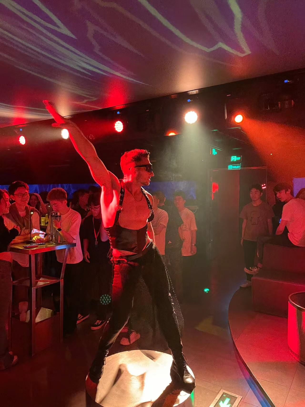 周口商务KTV:片场与商务的不同-鹿邑县ktv预订